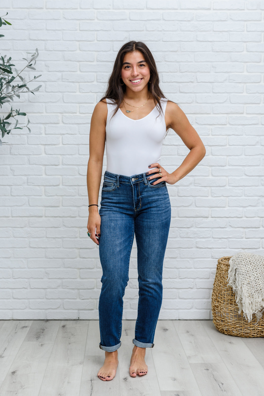 London Midrise Cuffed Boyfriend Jeans (1/25)