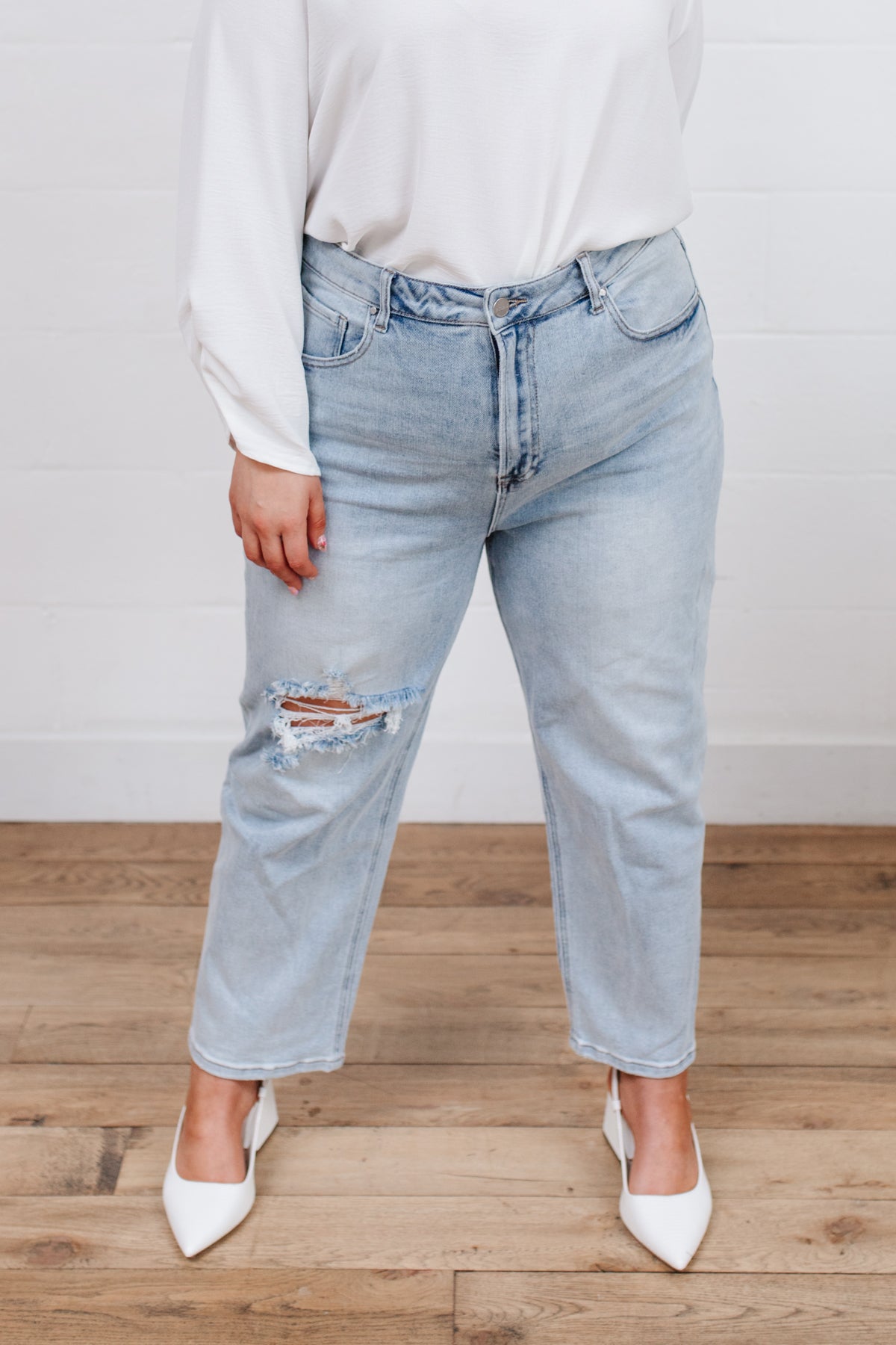 New Me Distressed Jeans (3XL)