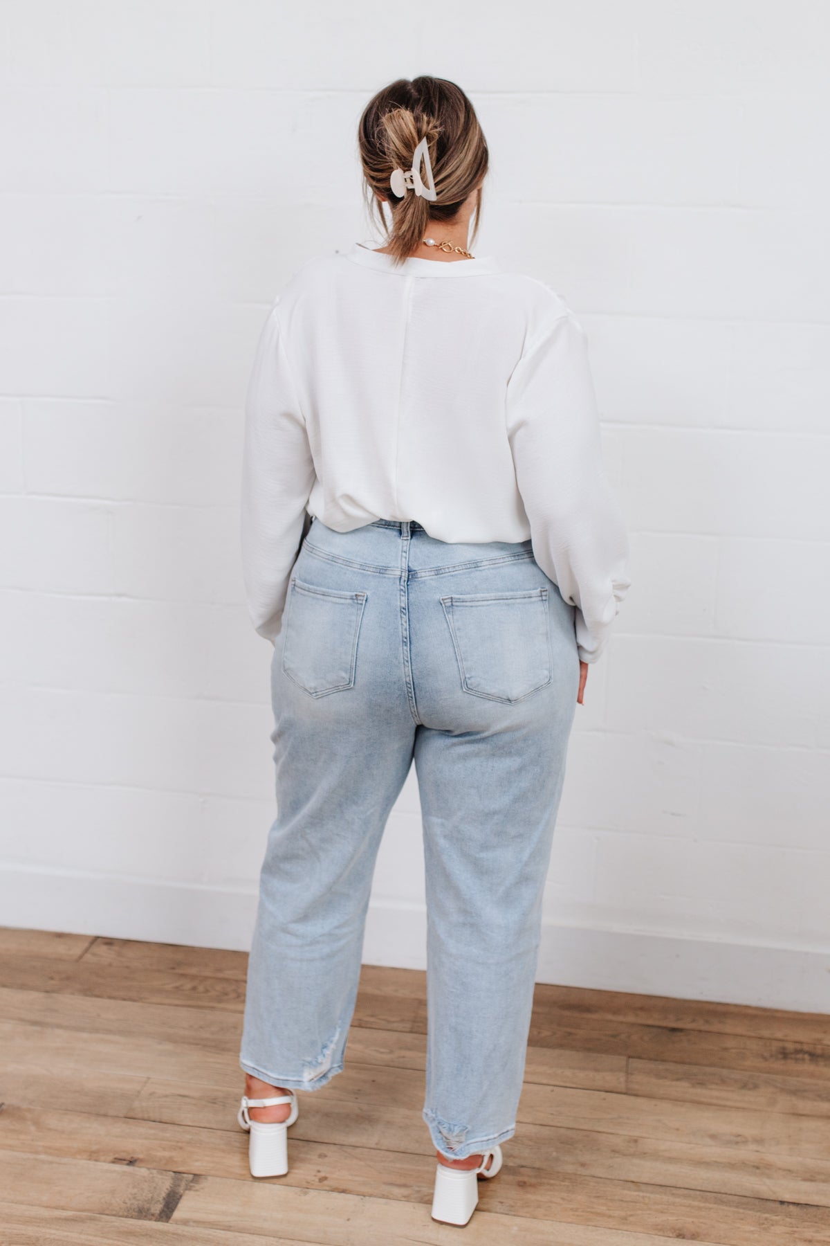 New Me Distressed Jeans (3XL)