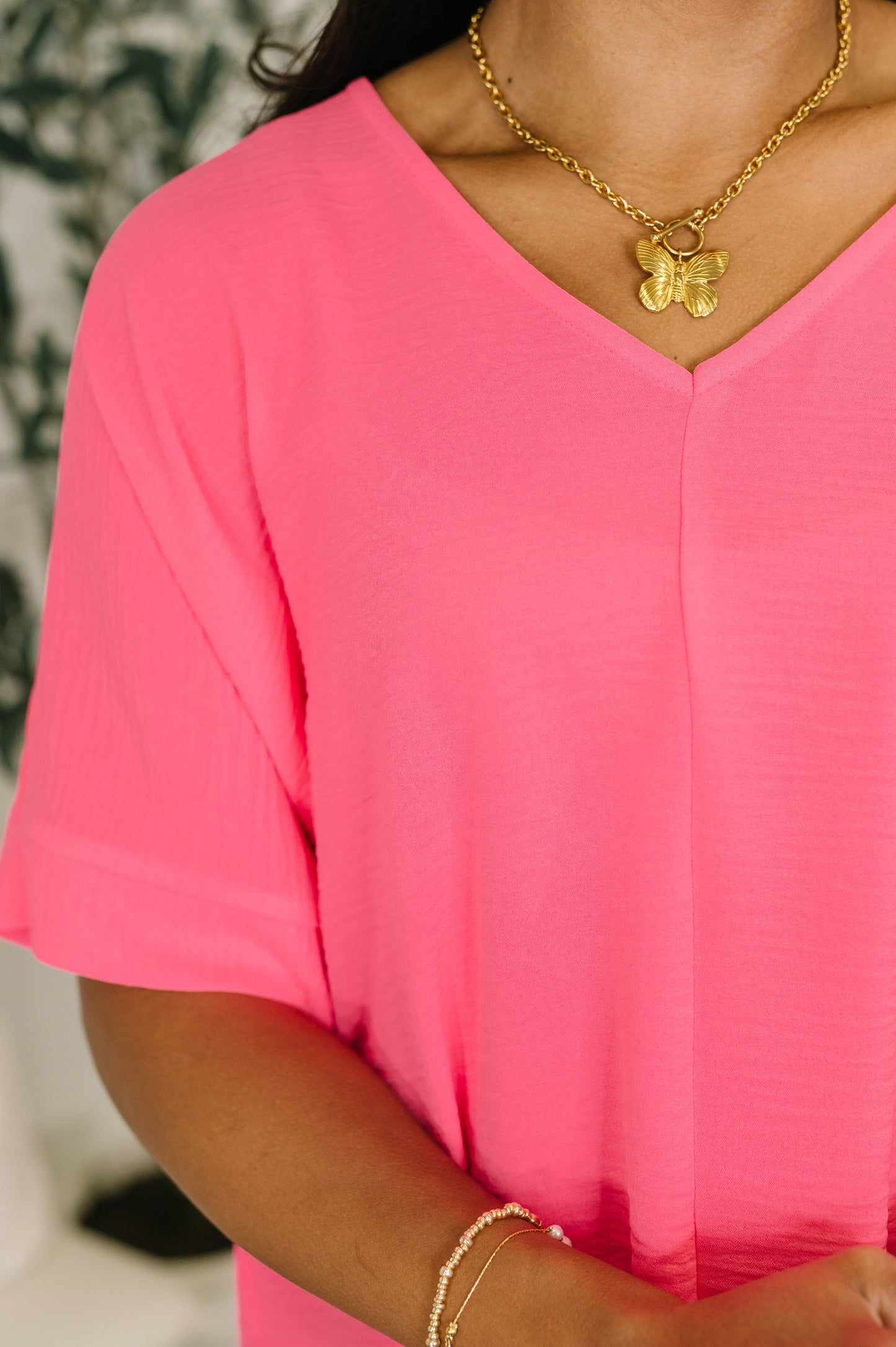 Counter Part Crinkle Woven V-Neck Top in Neon Fuchsia
