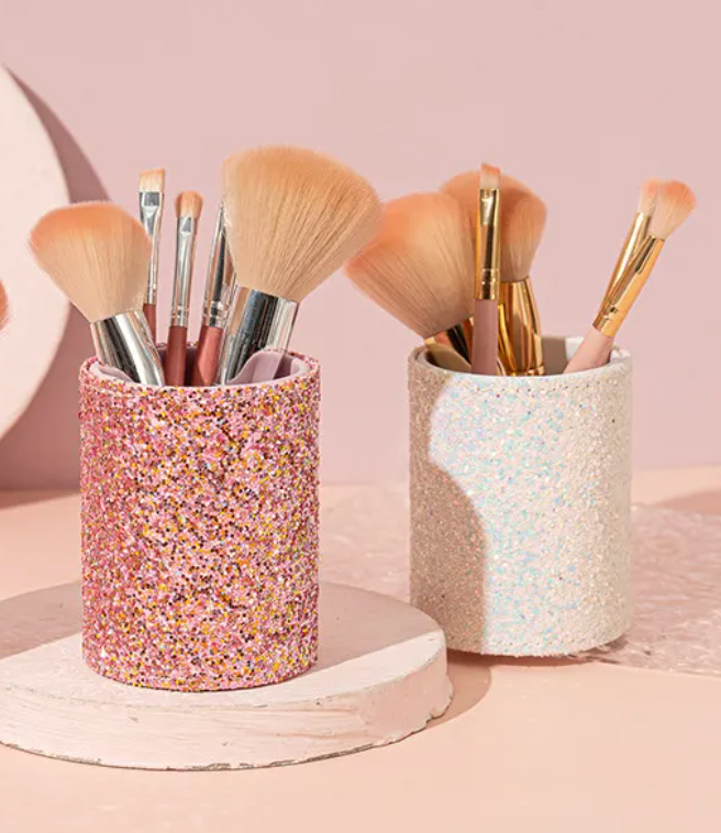 Simply Dazzled Storage and Brush Set in White